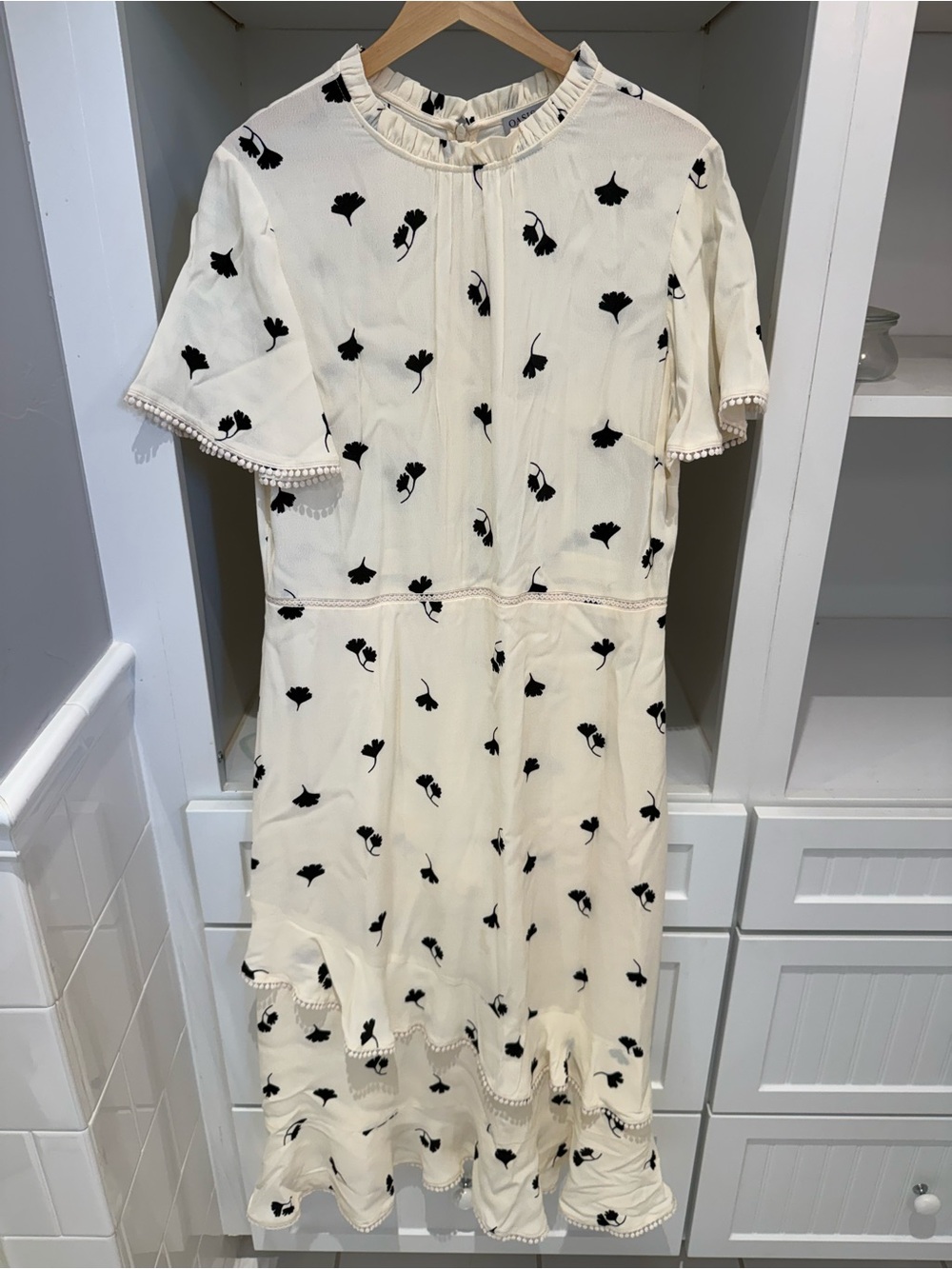 Oasis Cream Midi Dress with Black Floral Print